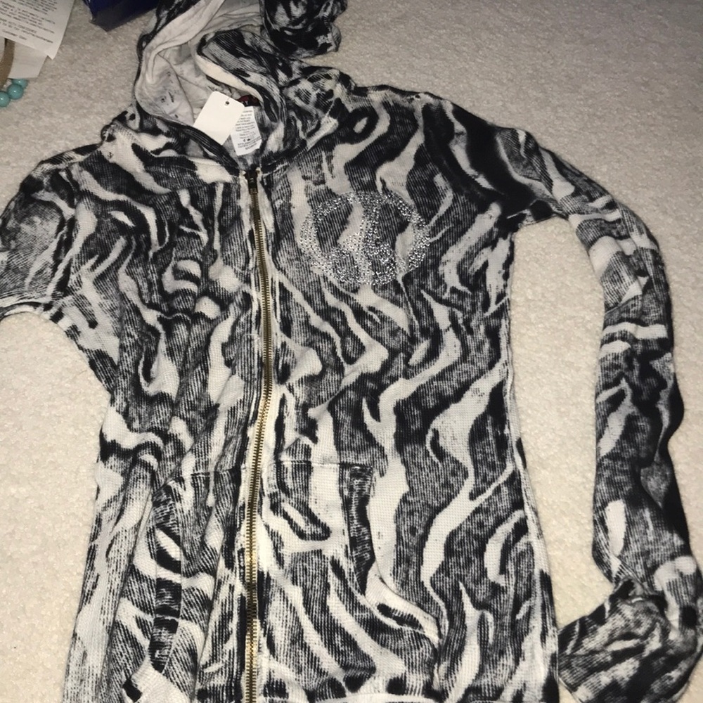 Full zip sweatshirt